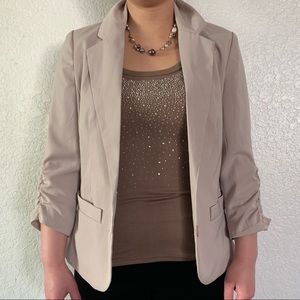 Beige Blazer with 3/4 sleeves